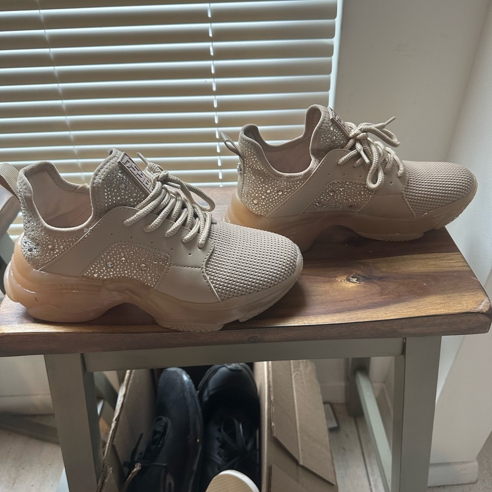 Steve Madden sneakers